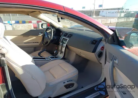 2011 Volvo C70 T5 from USA, damaged, VIN YV1672MC1BJ117437